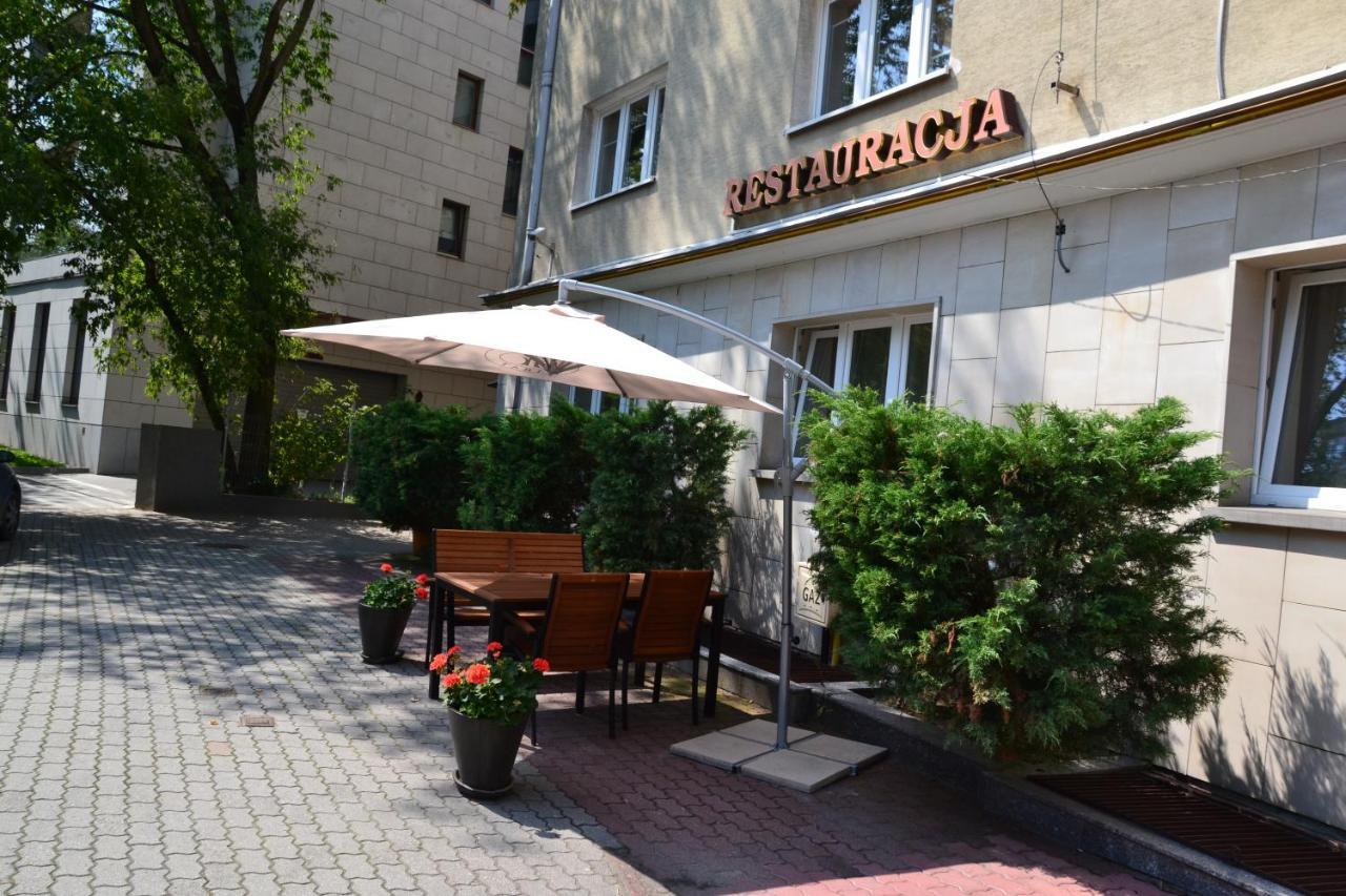 Karat Bed & Breakfast Warsaw Exterior photo