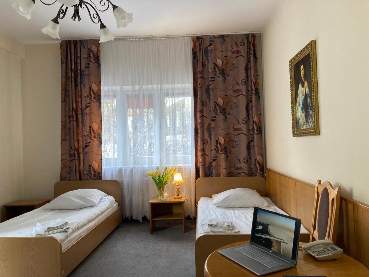 Karat Bed & Breakfast Warsaw Exterior photo