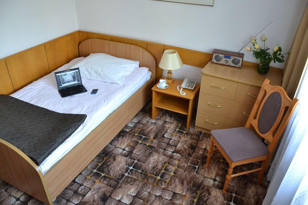 Karat Bed & Breakfast Warsaw Exterior photo